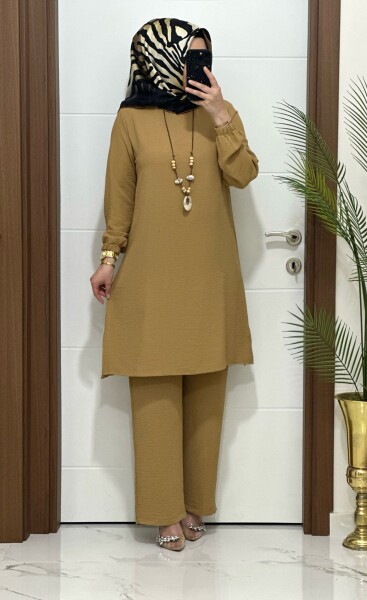 2465 K60 KOLYELİ CAMEL HÜMA TAKIM - MODA ALMİRA